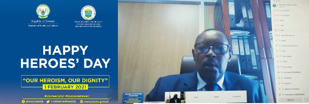 [Translate to Chinese:] 